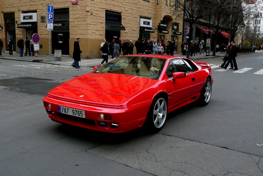 Lotus Esprit