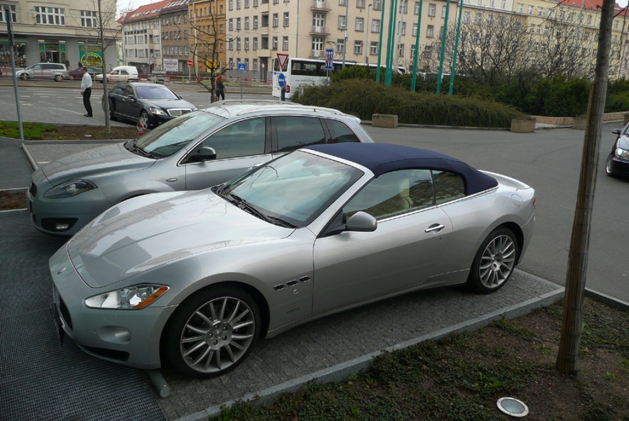 Maserati Grancabrio