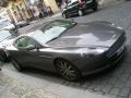 DB9