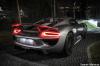 918 