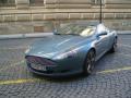 DB9